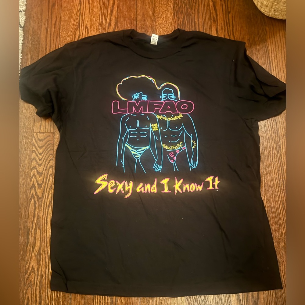 🤑🤑Vintage mens T-shirt